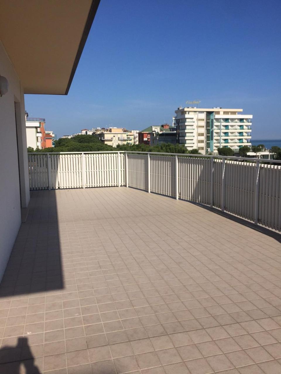 Residence Gallo - Walterigato Apartments Per Solo Famiglie Lido di Jesolo Buitenkant foto
