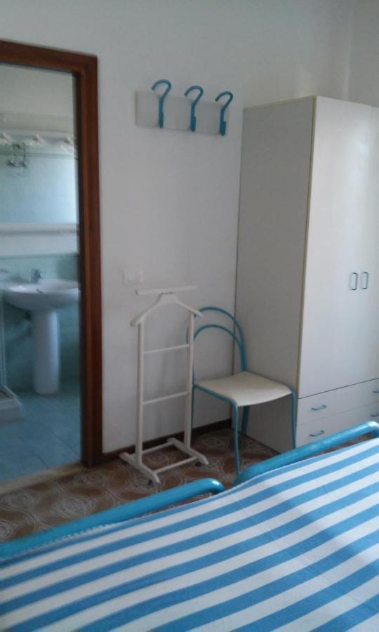 Residence Gallo - Walterigato Apartments Per Solo Famiglie Lido di Jesolo Buitenkant foto
