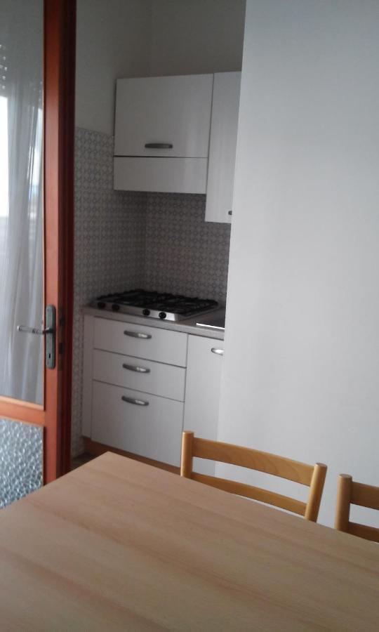 Residence Gallo - Walterigato Apartments Per Solo Famiglie Lido di Jesolo Buitenkant foto